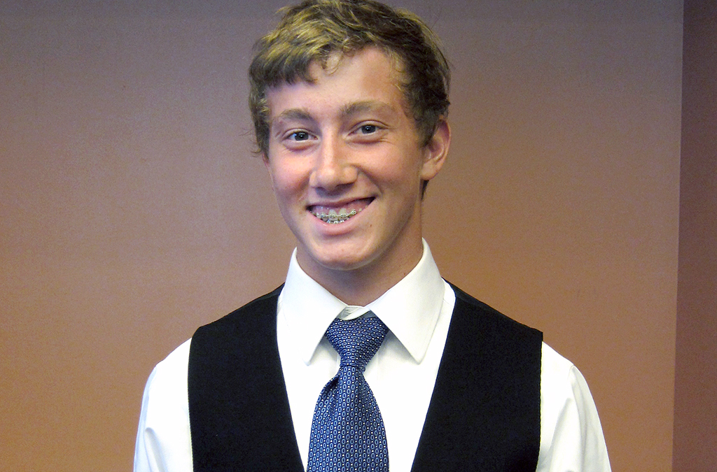 2009: Raymond “R.J.” Harding is the 2 millionth inducted Thespian.