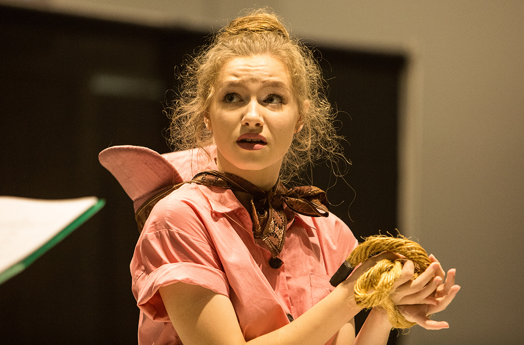 Molly Davis and Miss Maribel in Derailed.