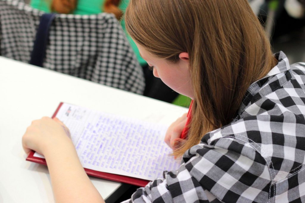 Studies prove that handwritten notes aid memory.