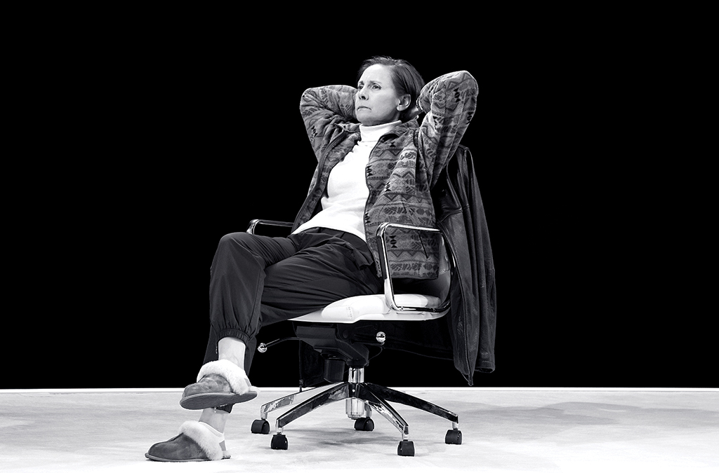 Laurie Metcalf in Hillary and Clinton.