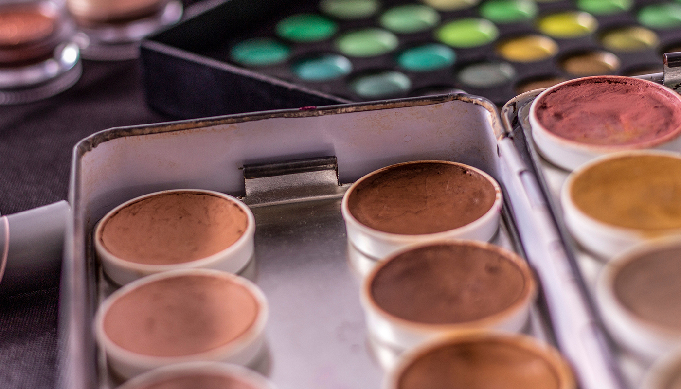 Building Your First Makeup Kit