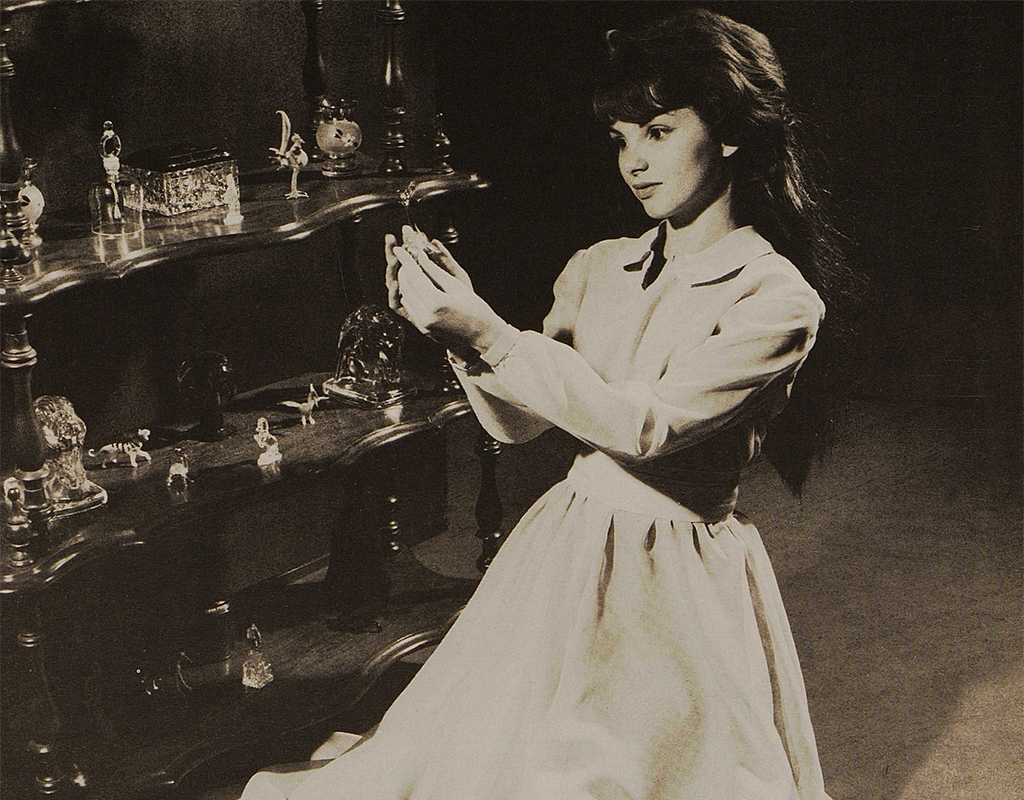 Patricia Shukas in the Willowbrook (Ill.) High School 1961 production of The Glass Menagerie.