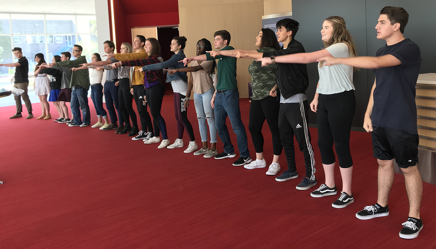 Thespians Go Hollywood